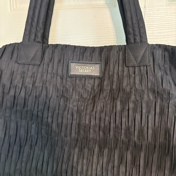 Victoria's Secret Elegant Black Weekender tote bag zip closure adjustable - Picture 2 of 4